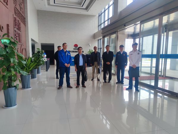 9月27日，陜西省應(yīng)急管理廳、陜西省消防救援總隊(duì)交叉檢查組來(lái)彬州公司檢查安全生產(chǎn)情況.jpg